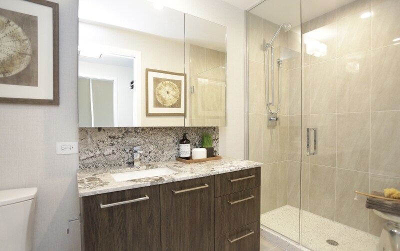 Building Photo - 701 N Hudson Ave