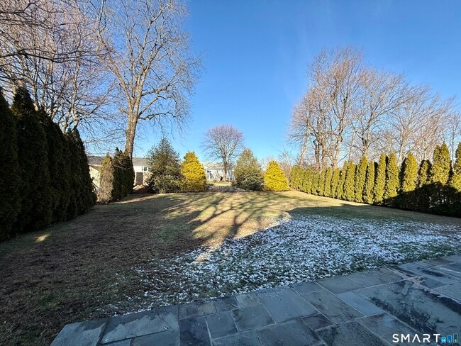 Building Photo - 16 Killian Ave