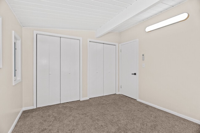 Building Photo - 537 County Line Rd