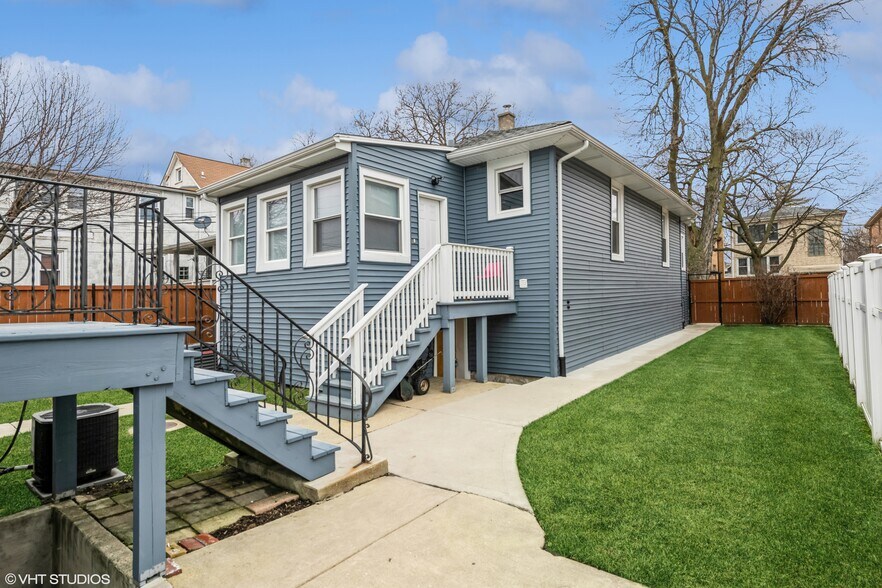 Building Photo - 1127 Hannah Ave