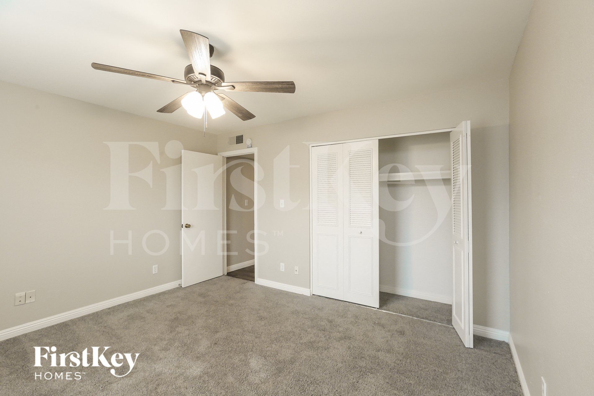 Building Photo - 1302 W Kristal Way