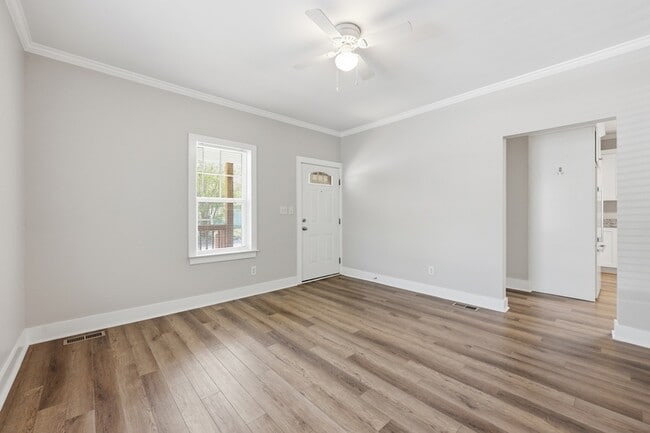 Building Photo - 546 Baltimore Dr