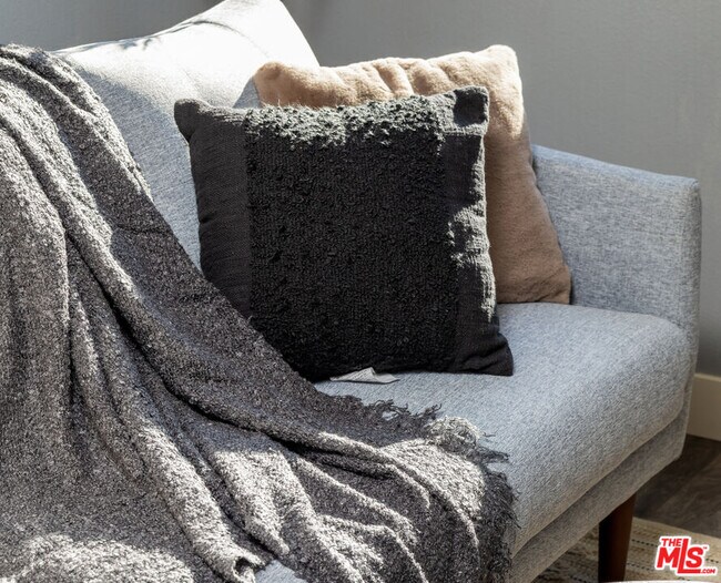 Building Photo - 1522 Cochran Ave