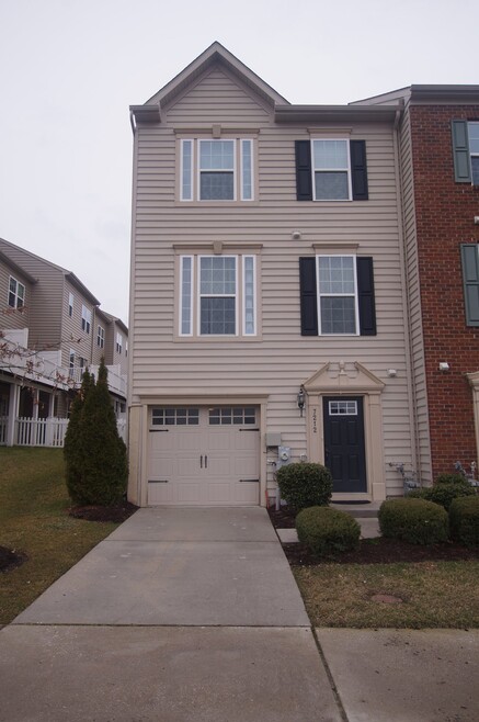 Building Photo - 7212 Yesterday Ln
