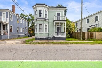Building Photo - 1212 Price St