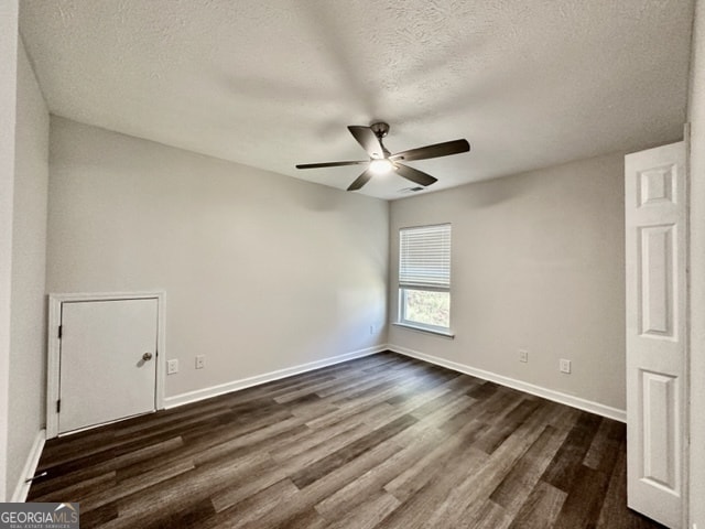 Building Photo - 8295 Eastshore Dr