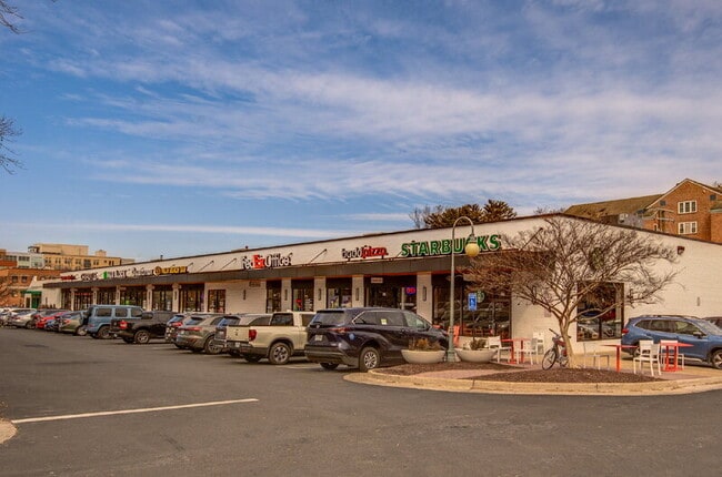 Building Photo - 2200 N Westmoreland St