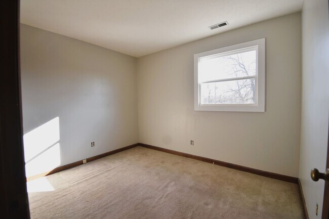 Building Photo - Coming Soon: 3 Bedroom 2.5 Bathroom on Over 2 Acres and Zoned for Horses