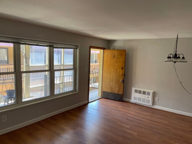 Building Photo - 1209 N Harlem Ave