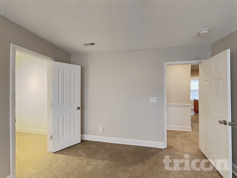 Building Photo - 9316 White Aspen Pl