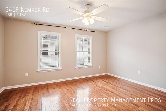 Building Photo - 3419 S Kemper Rd