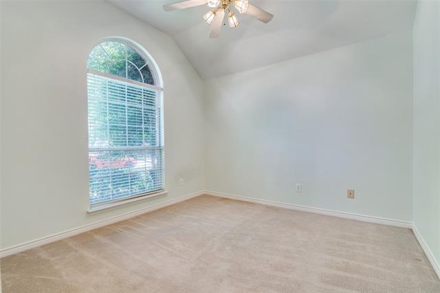 Building Photo - 313 Bricknell Dr