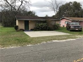 Building Photo - 2 Bedroom 1 Bath Duplex For Rent at 7068 C...