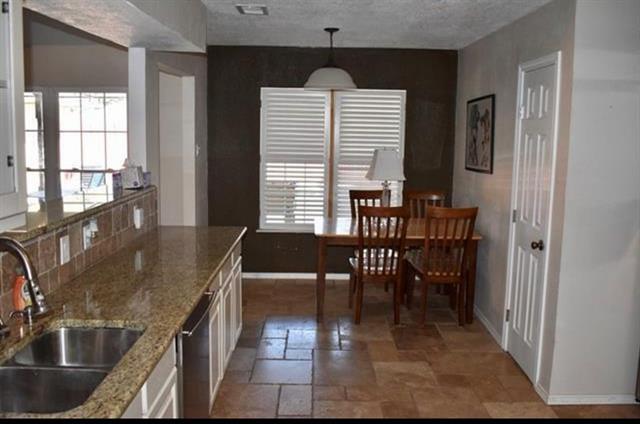 Building Photo - 1708 Cloister Way