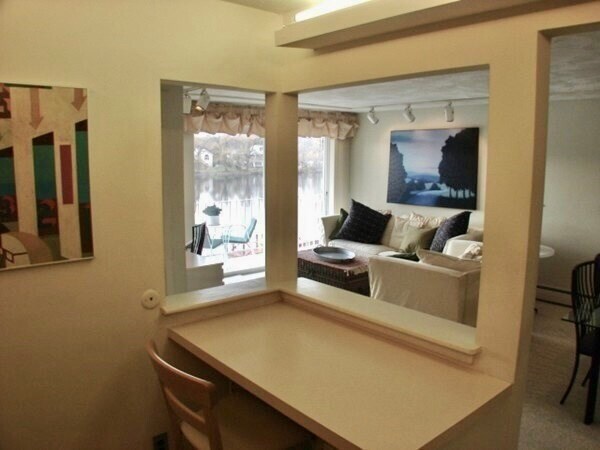 Building Photo - 18 Hamilton Rd