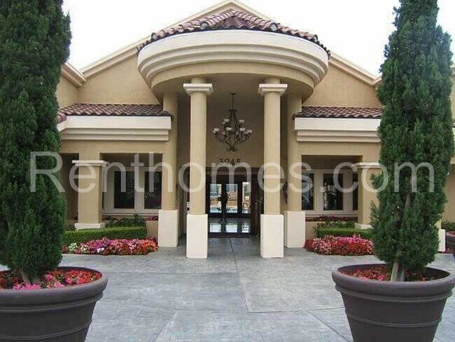 Building Photo - 3937 Nobel Dr