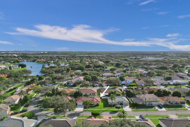 Building Photo - Great Single Family Home in Miramar