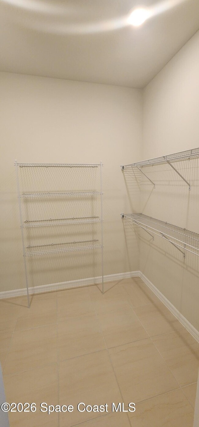 Building Photo - 2532 Painted Sky Ave