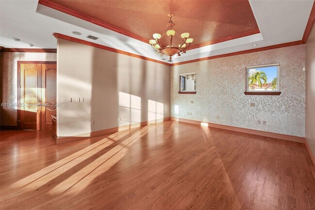 Building Photo - 3283 NE 171 St