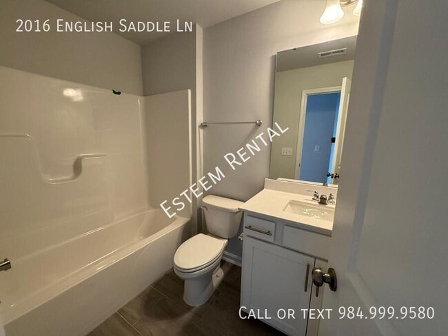 Building Photo - 2016 English Saddle Ln