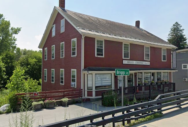 Building Photo - 8-10 Conant Sq
