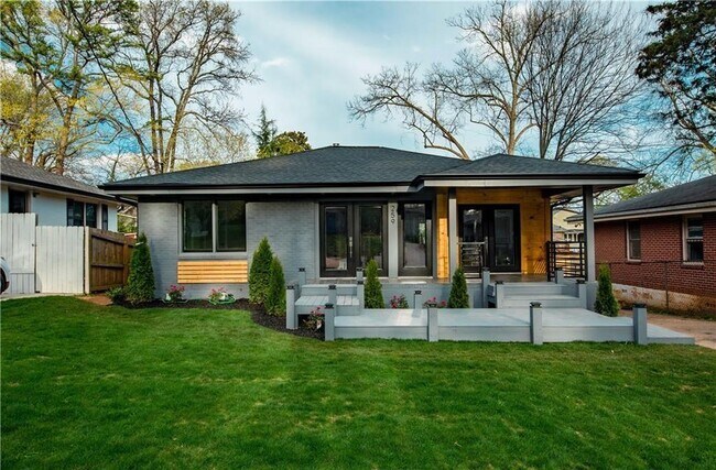 Building Photo - 259 Mellrich Ave NE