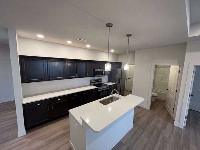 Building Photo - Reserve Arcola Duplexes