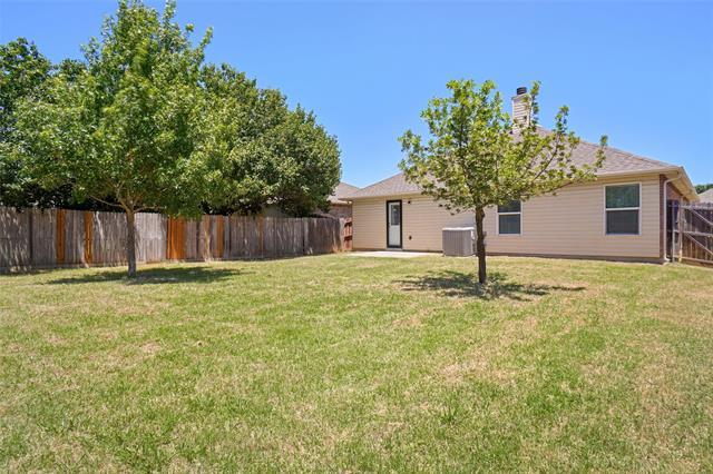 Building Photo - 813 Crystal Dr