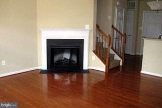 Building Photo - 19263 Winmeade Dr