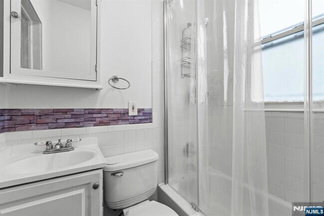 Building Photo - 105 Van Riper Ave