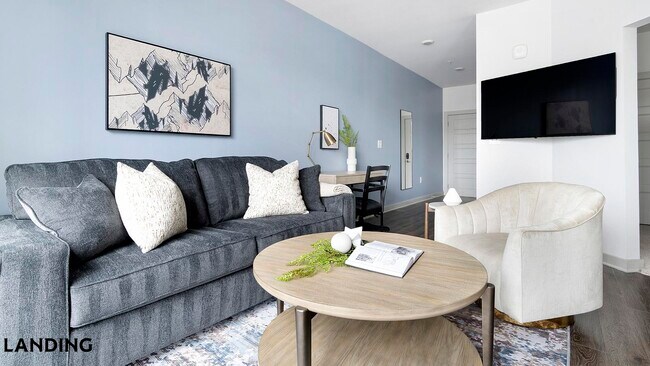 Building Photo - 340 W 25th St