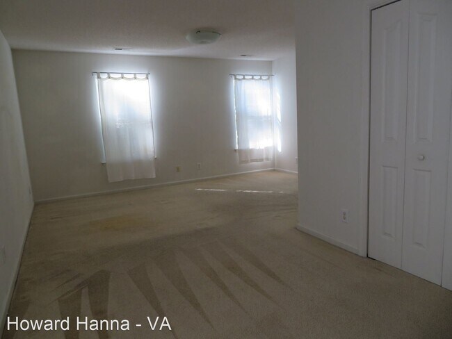 Building Photo - 3 br, 2.5 bath House - 934 Ivystone Way