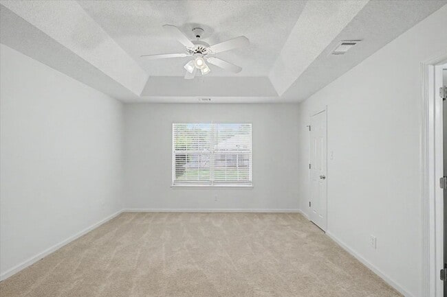 Building Photo - 4 Bed/2 Bath Updated Home in Richmond Heights