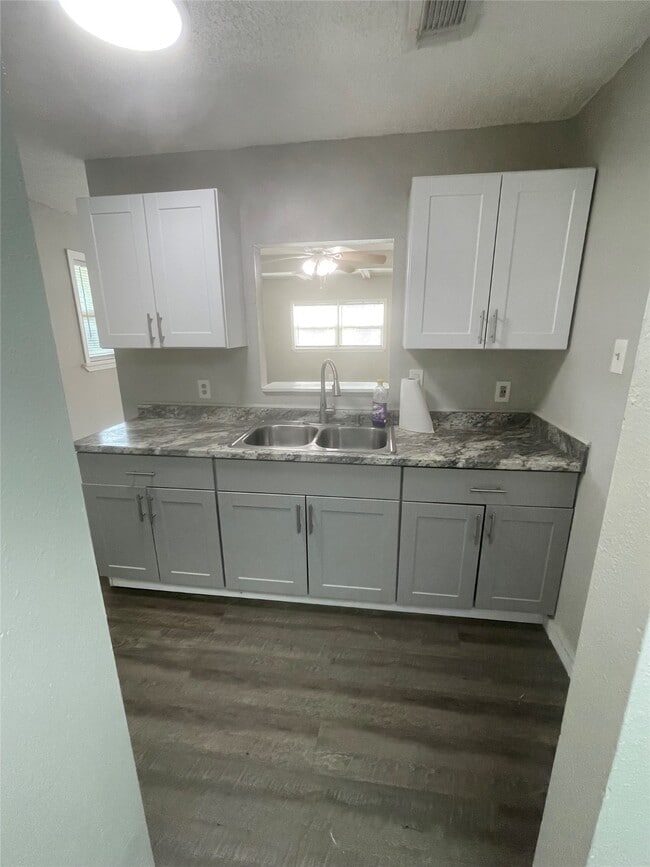 Building Photo - 19278 County Rd 927A