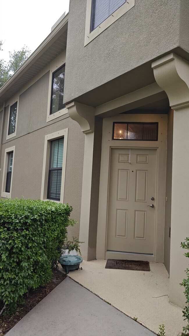 Building Photo - 11804 13th Way N