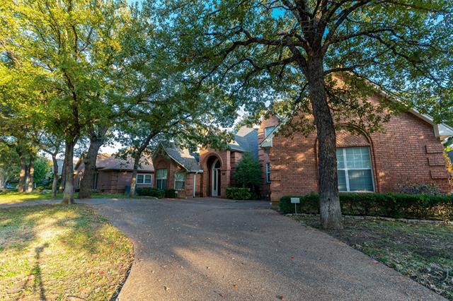 Building Photo - 2411 Cross Timbers Trail