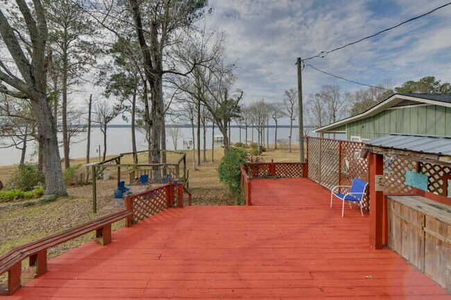 Building Photo - 145 Sunflower Ct