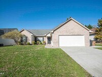 Building Photo - 2447 Brierbrook Ln