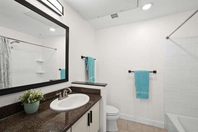 Building Photo - 1551 Fourth Ave