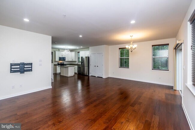 Building Photo - 401 Wynstone Ct