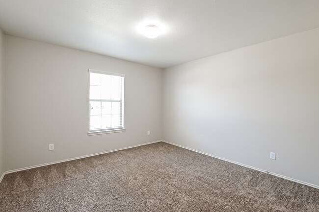 Building Photo - 20327 Louetta Reach Dr