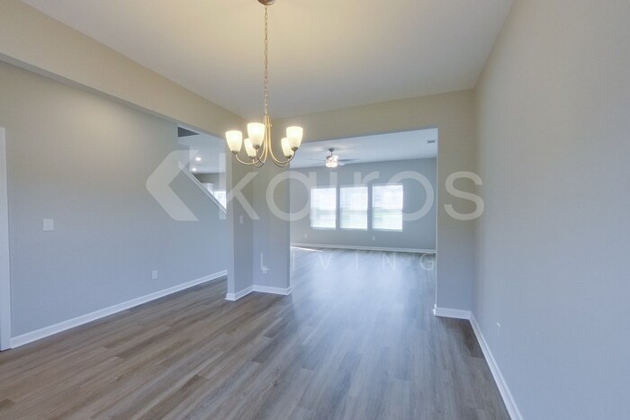 Building Photo - 7333 Foggy River Dr