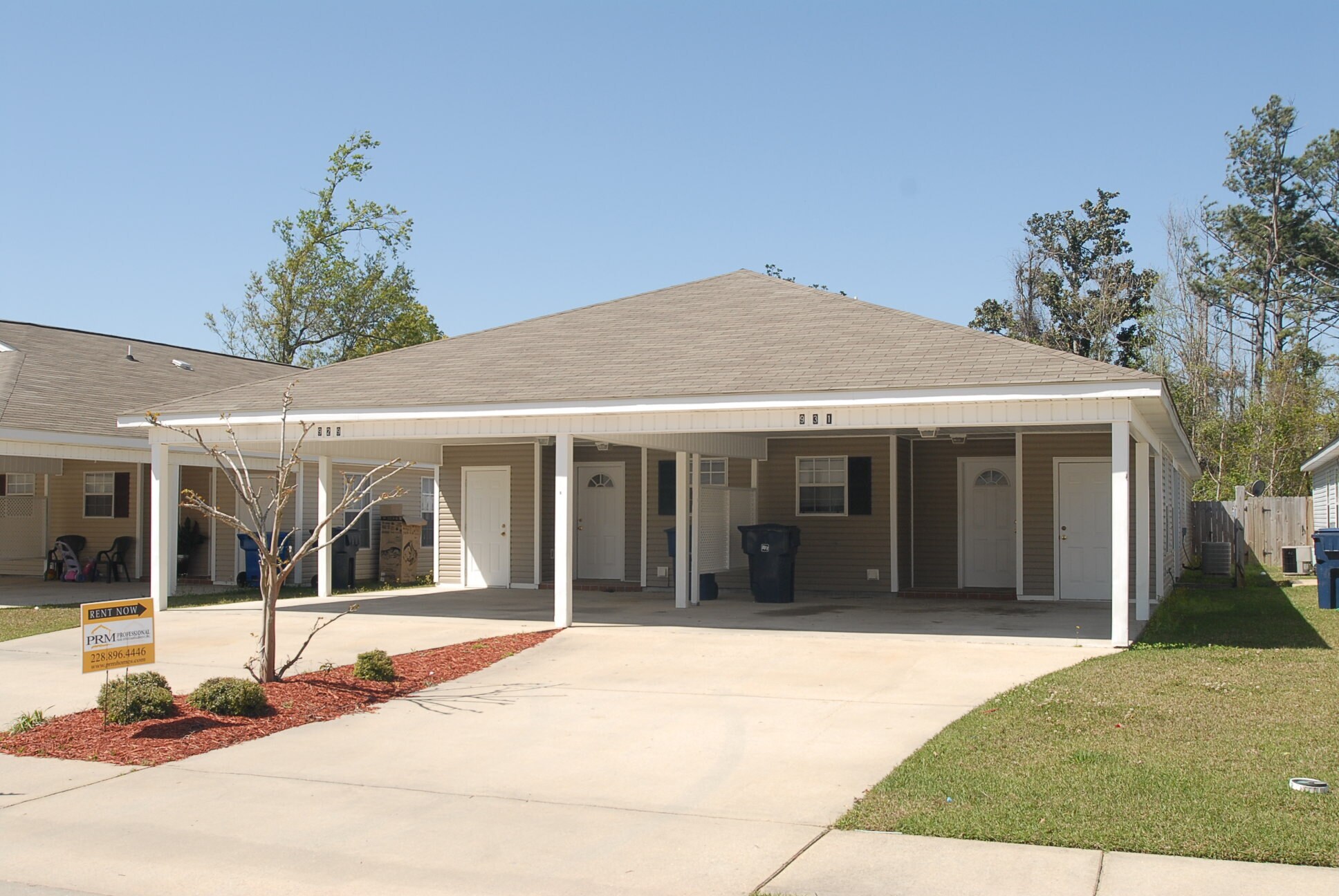 Building Photo - 929 Greystone Dr
