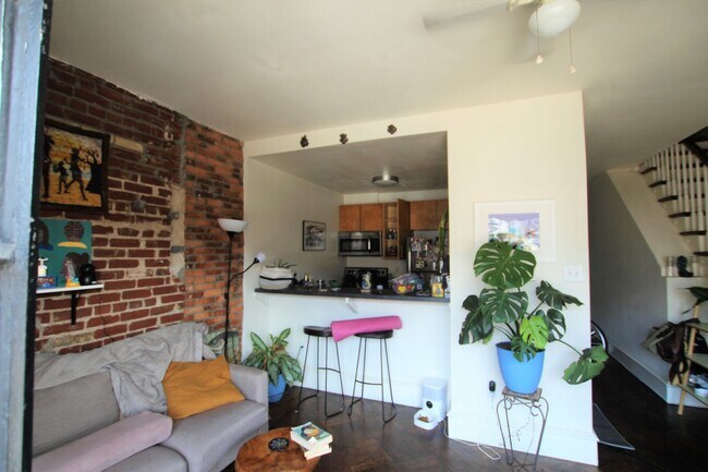 Building Photo - Newly renovated one bedroom unit in a great location in Brewerytown