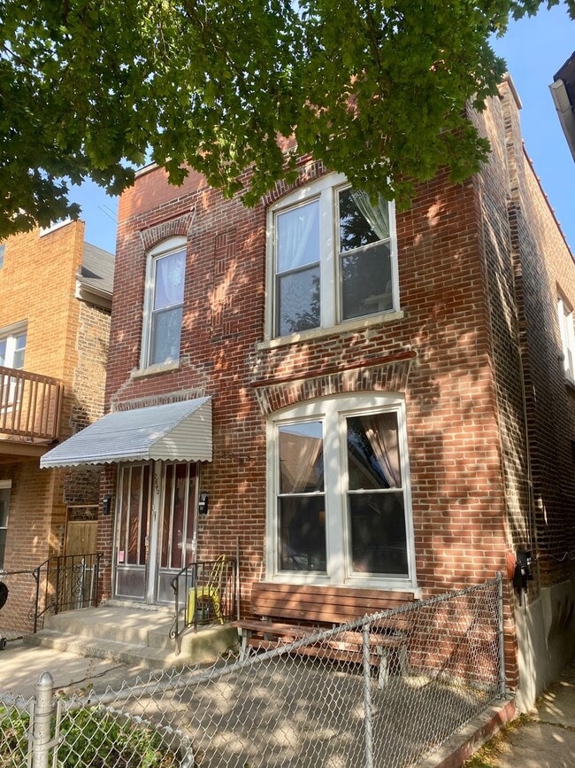 Primary Photo - 2640 W Superior St