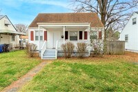 Building Photo - 3502 Commonwealth Ave