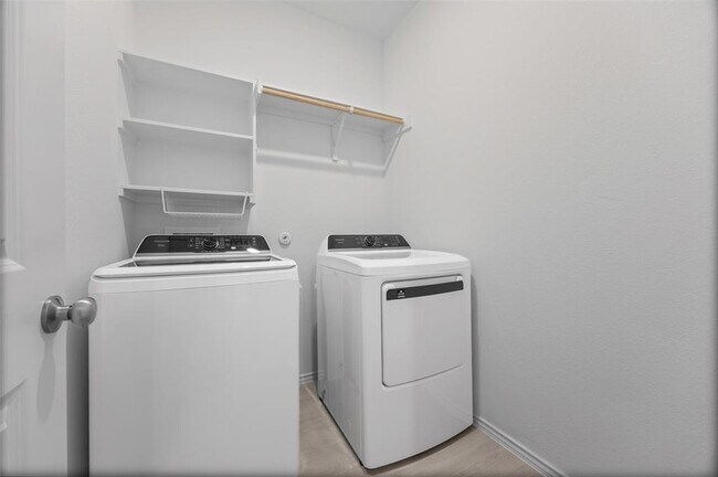 Building Photo - 17911 Prairie Falcon Wy