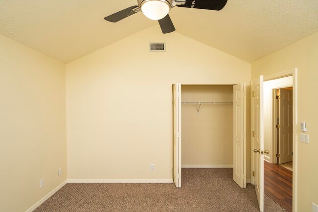 Building Photo - 2116 Wood Stork Ave