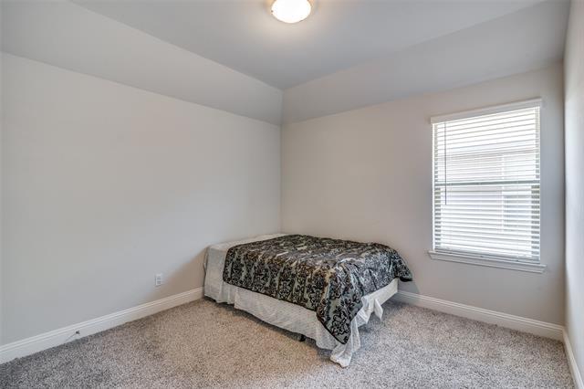 Building Photo - 1069 Norias Dr