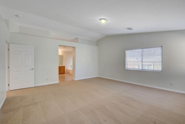 Building Photo - Beautiful Home in Amazing Rhodes Ranch - Guard Gated